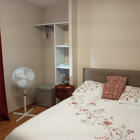 Bed and Breakfast Hameau Des Essarts Grand-Couronne Екстер'єр фото